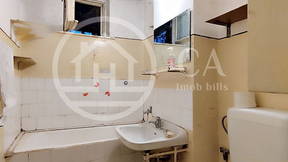 Aparament cu 2 camere de vanzare in zona Cantemir, Oradea - Poză 7