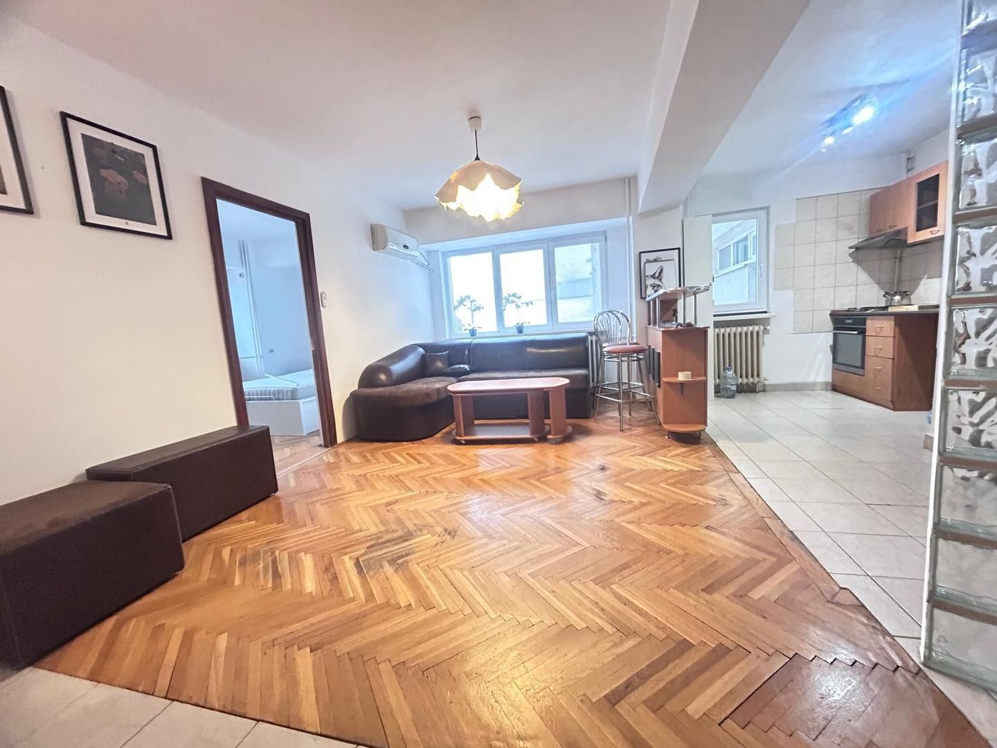 Apartament 2 camere Titulescu- Victoriei- Pet friendly - Poză 1