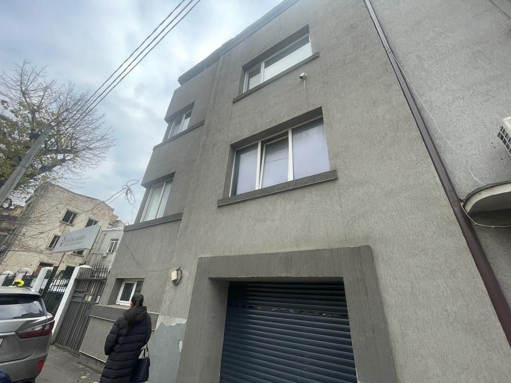 Vila ultracentrala de inchiriat - Poză 3