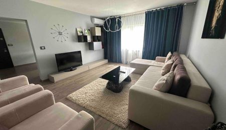 Apartament cu 3 camere - Panduri -  13 Septembrie