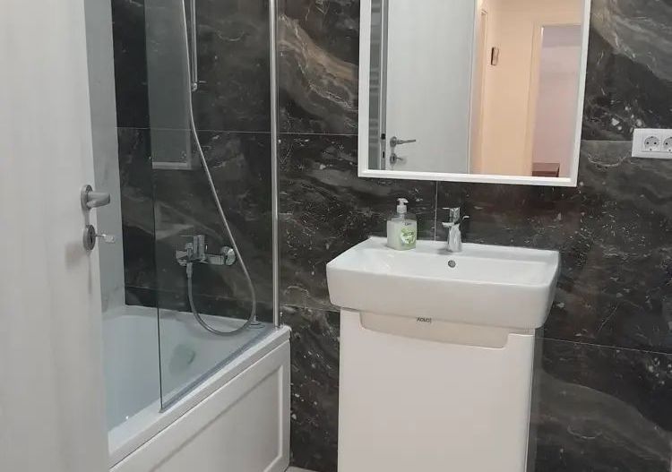 Inchiriere apartament 2 camere - Poză 4