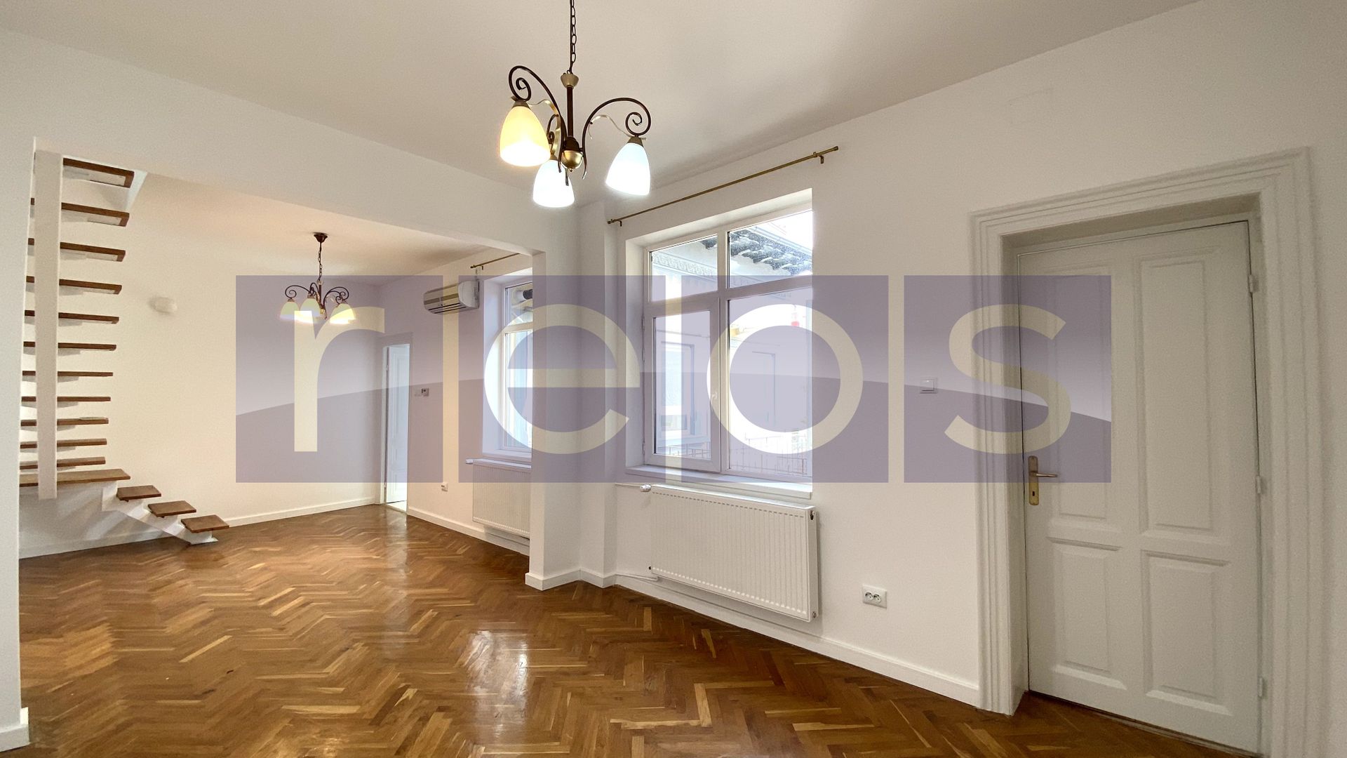 VILA RENOVATA | 3 CAMERE | GRADINA SI TERASA | 200 MP | COTROCENI - Poză 1