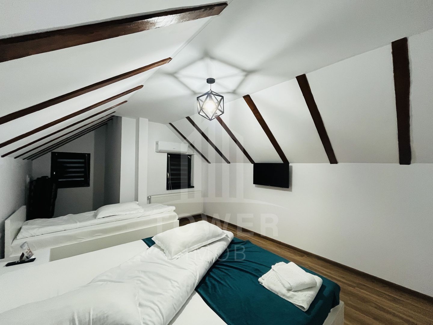 Pensiune de închiriat-Zona de Vest - Poză 12