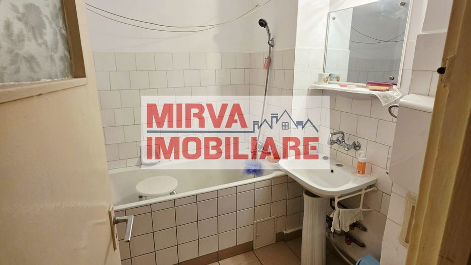 Apartament 3 camere, decomandat, parter, zona Republicii - Poză 12