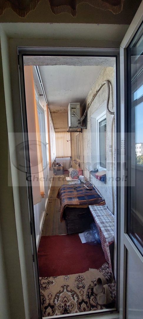 APARTAMENT 2 CAMERE DECOMANDAT PODU DE FIER 90000 EURO - Poză 9