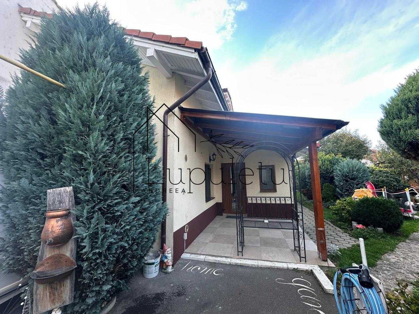 Casă de Vânzare | 180 MPU | Teren 336 MP | Piața Cluj - Poză 5