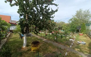 Casă de vanzare cu 4 camere 107 mpu pivnita anexe curte gradina Sebes - Poză 16