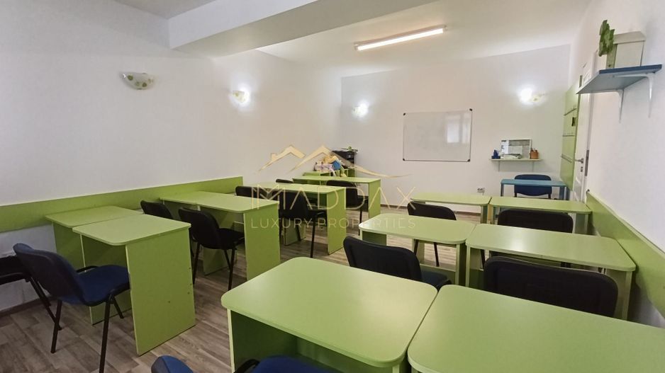 Vila cu 5 camere *276mp* // Zona Rahova - Poză 4