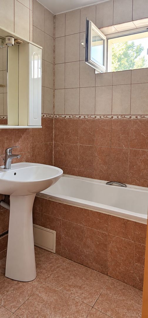 APARTAMENT 3 CAMERE DECOMANDAT – MAZEPA 2 – ETAJ INTERMEDIAR - Poză 9