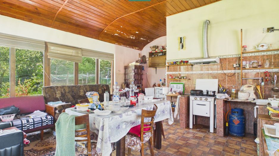 Casă Câmpani, 8000 mp teren, la poalele Apusenilor - Poză 8