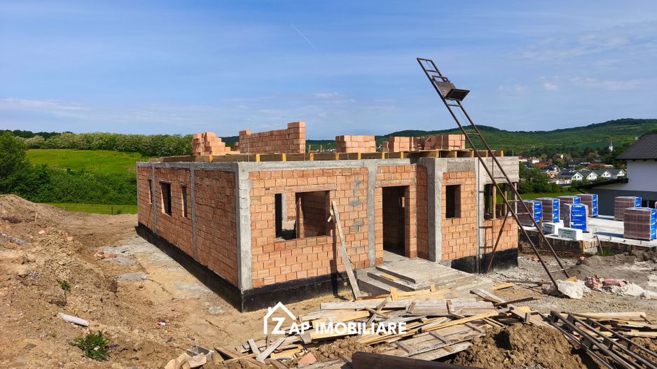 Casă Premium, 1 nivel,  4 camere, 700 mp teren, design modern, Livezeni - Poză 8