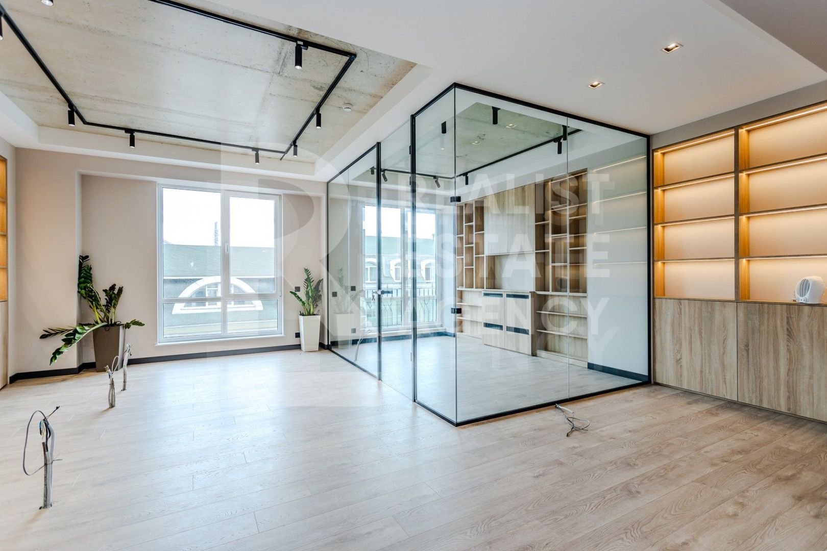 Chirie, oficiu, 63 mp, strada Alexandru cel Bun, Centru - Poză 5