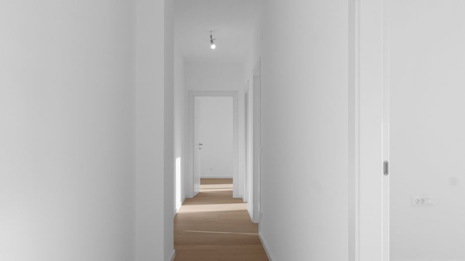 Apartament 4 camere - 112 mp - comision zero - 249000 Euro+tva - Poză 23