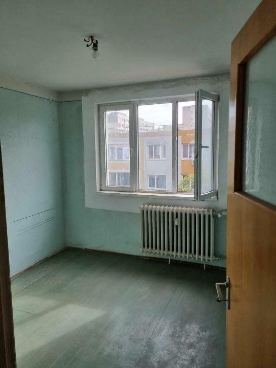 Apartament 3 camere Drumul Taberei Pascani + GARAJ - Poză 2