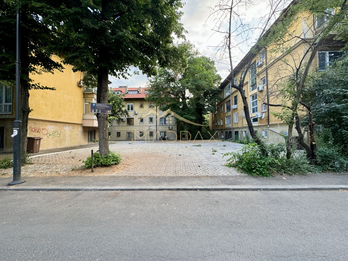 Teren intravilan ***414mp*** // Primaverii - Poză 2