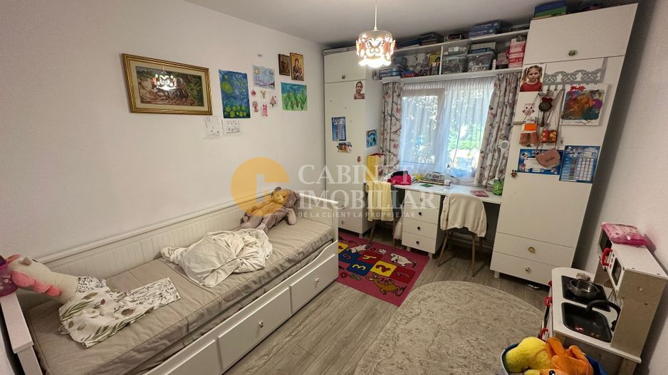 MOARA DE FOC - ETAJUL 1 - 3 CAMERE DECOMANDAT - BLOC 1984 - Poză 2