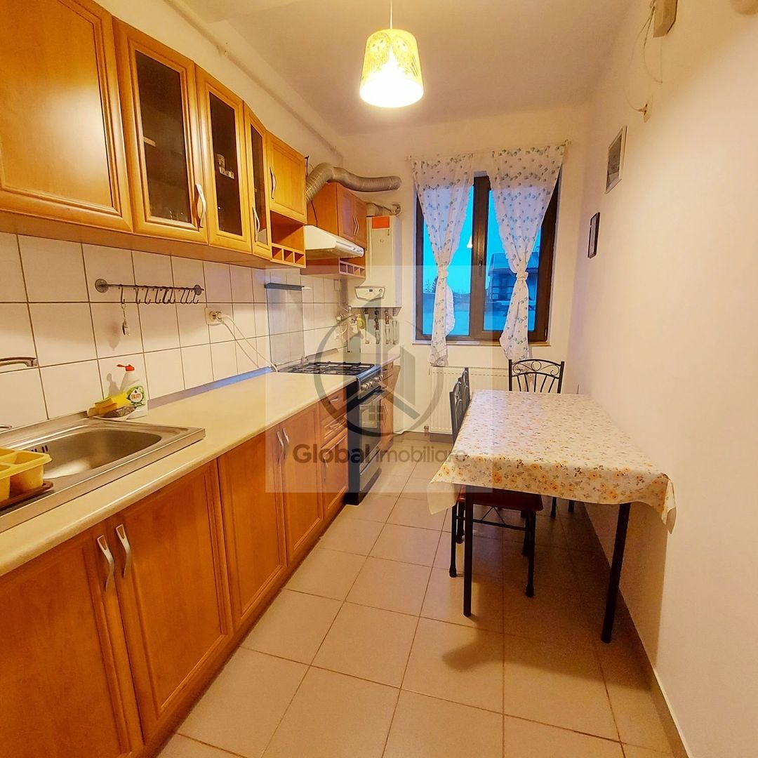 Apartament 2 camere cu centrala proprie - Poză 2