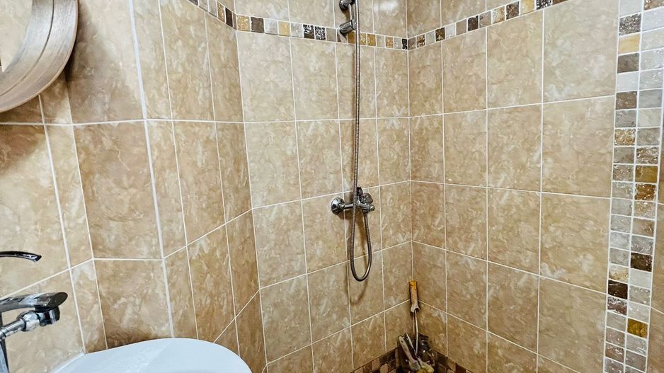 Birouri sau cabinete de Lux în Armenească - Poză 28