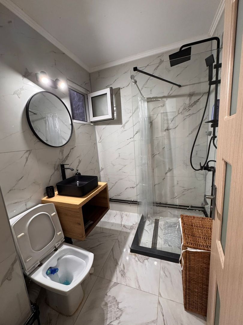 Apartament modern cu doua camere decomandat si loc de parcare, piata Progresul - Poză 5