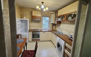 închiriez apt. 3 cam Sd, Podu Roș - Poză 3