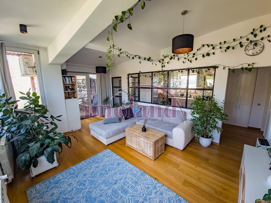 Duplex de poveste - 3 camere - inchiriere - Mitropolie - Poză 1