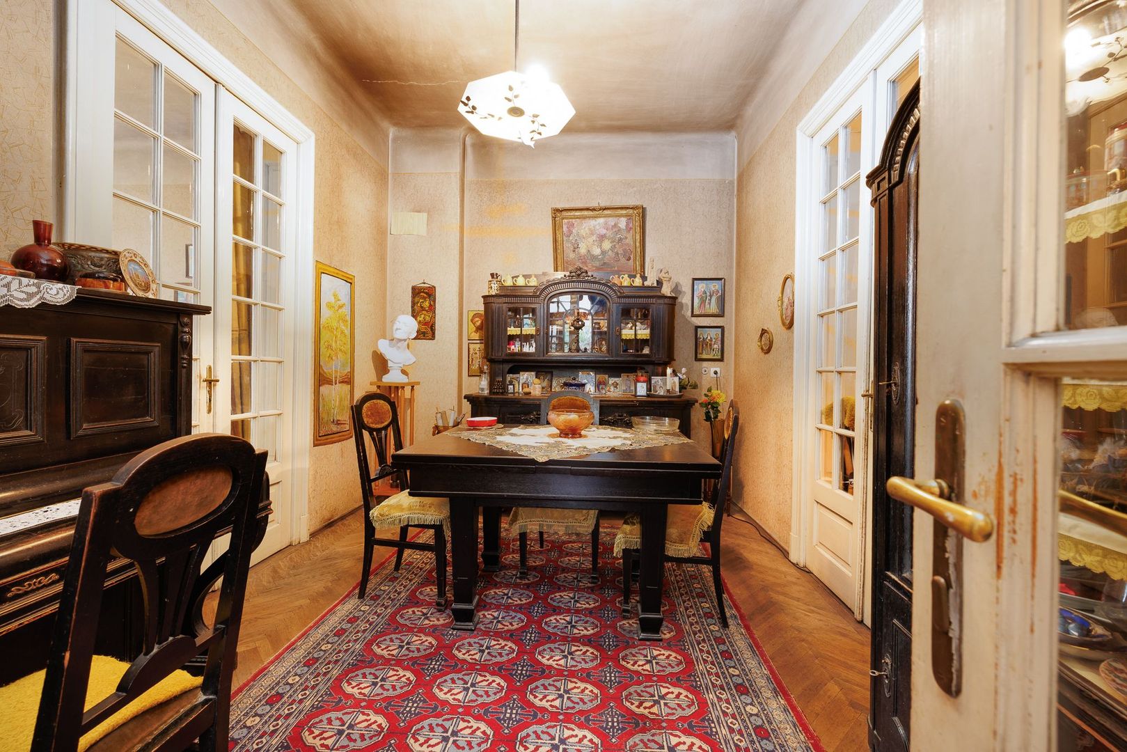 Decebal-Invingatorilor Vila 6 camere-455mp teren - Poză 3