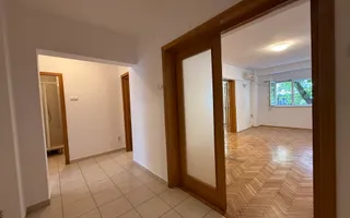 4 camere Decebal – Piața Muncii | Parter ideal firmă | 97 mp - Poză 11