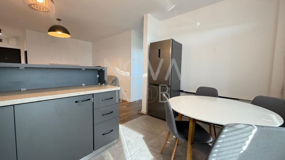 Apartament 3 camere, 2 balcoare, Calea Surii Mici - Poză 5