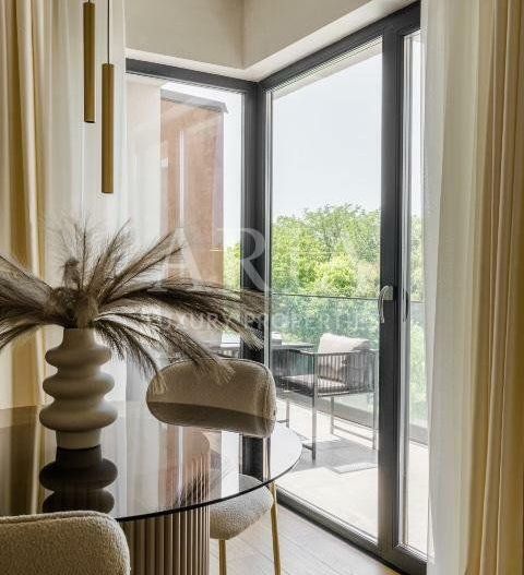 BELAIR LAKE - Brand New Luxury Apartment - LAKEFRONT - - Poză 10