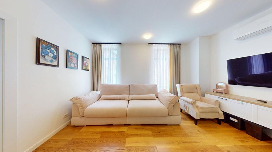 Apartament elegant 2 camere Ansamblu Carmen Sylva Unirii - Poză 4