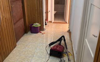 BRASADAS vinde ap 3 cam etaj 1/4 Carpați 2. - Poză 5