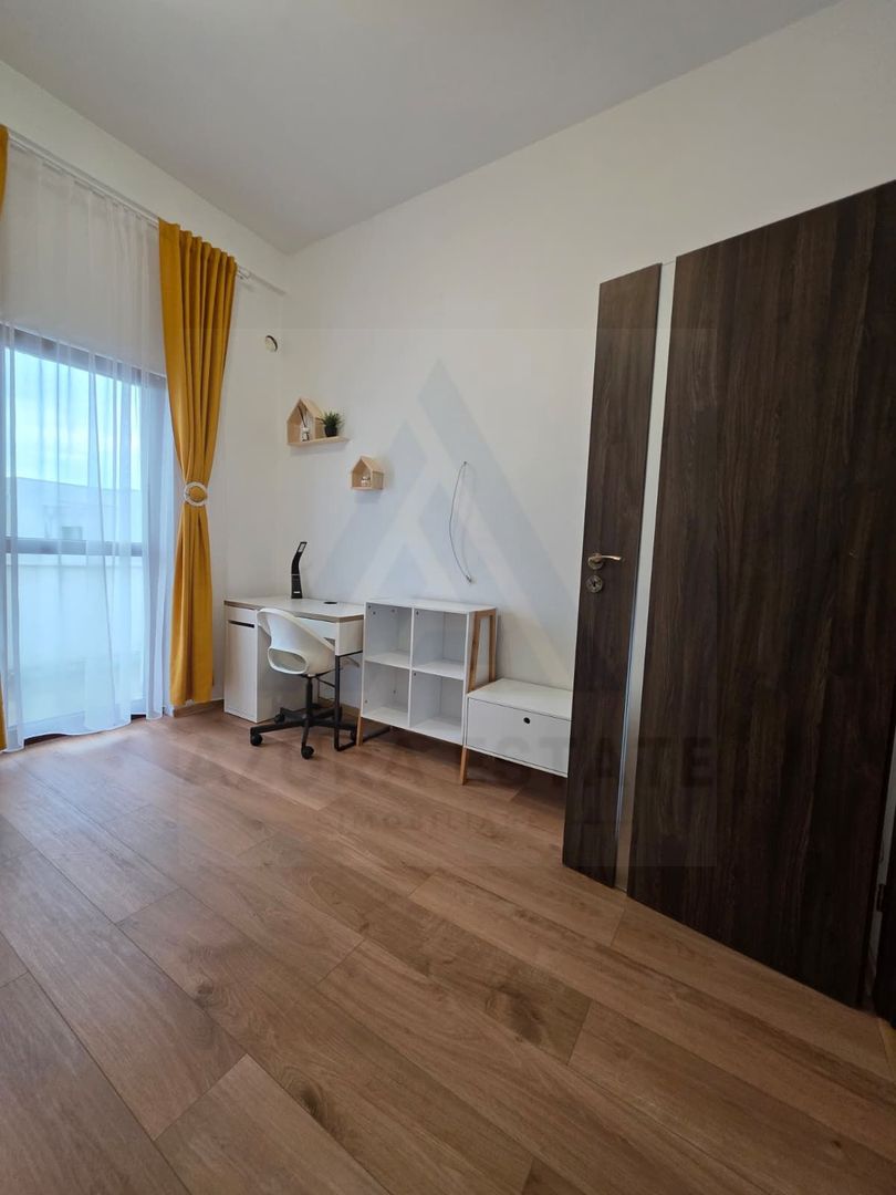 Penthouse spatios 80 mp utili 2 balcoane si terasa parcare Selimbar - Poză 9