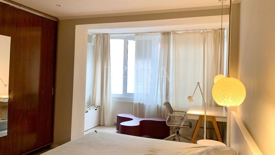 Vânzare apartament cu 2 camere 63 mp, zona ultracentrală. - Poză 5