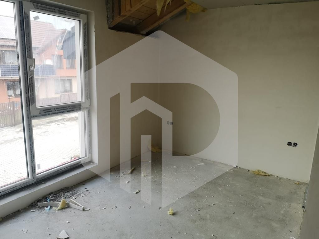 Duplex 4 Camere 2 Bai 2 locuri de parcare - Teren generos - Poză 6