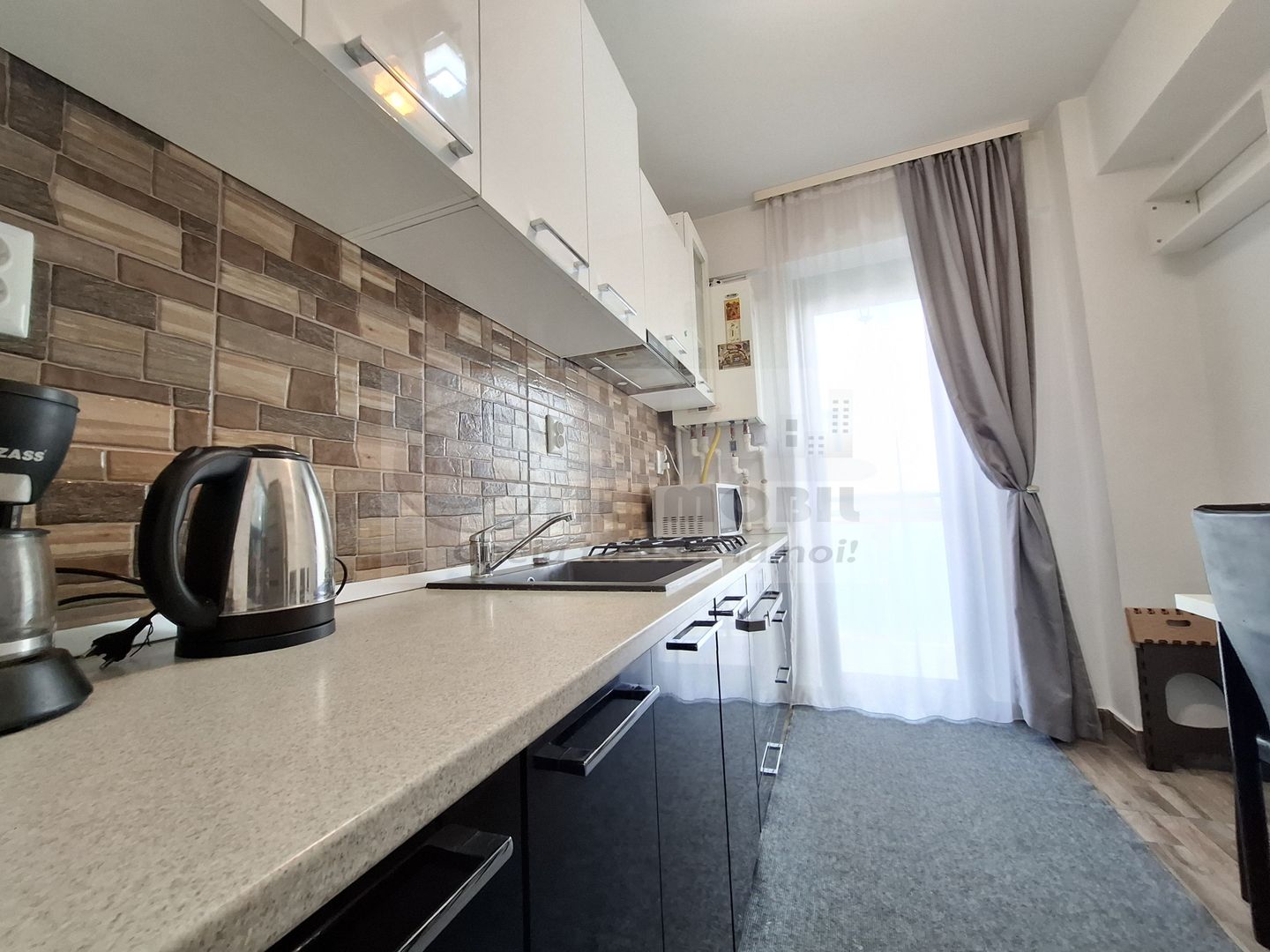 Apartament 2 camere, bloc 2019, etaj 2/3, baie cu geam, semimobilat - Poză 6