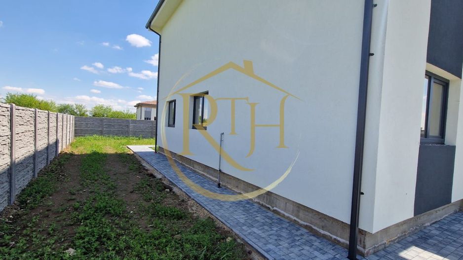 De vânzare - Duplex 5 camere  Mosnita Noua , comision ,,0'' - Poză 9