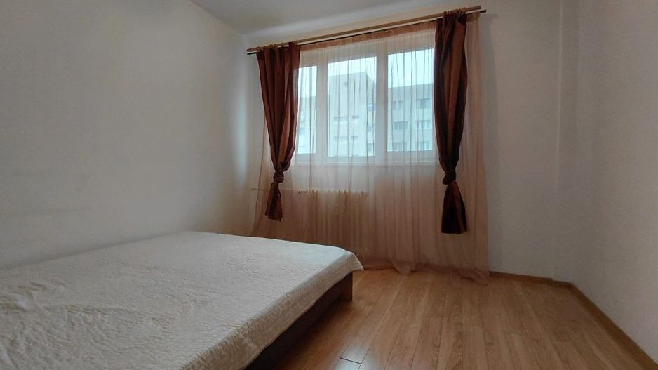 Apartament 3 camere, 2 min metrou, bloc reabilitat, mobilat și utilat complet - Poză 4