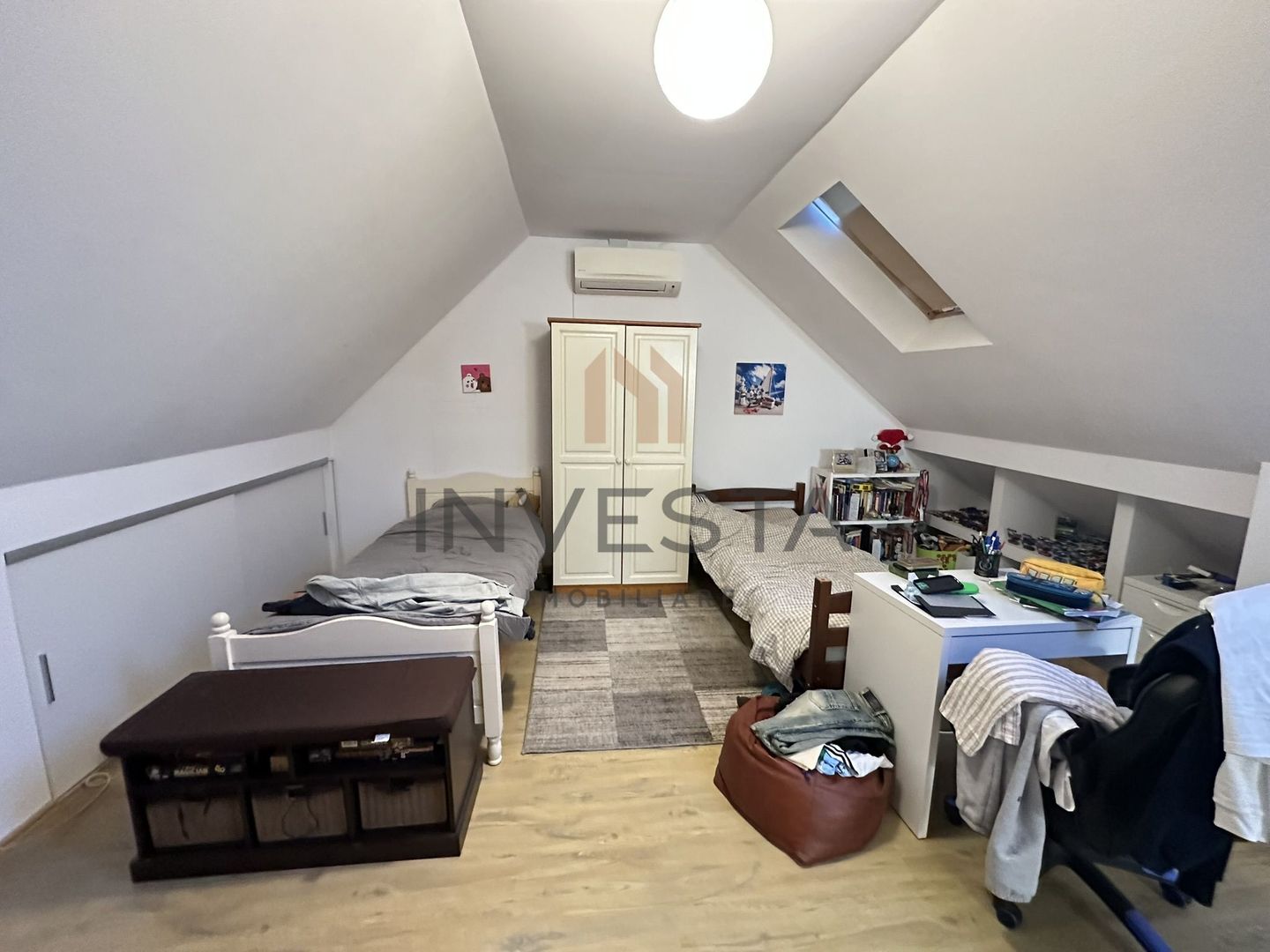 Apartament de 90 mp in Vila , la 5 minute de Kaufland Manastur. - Poză 4