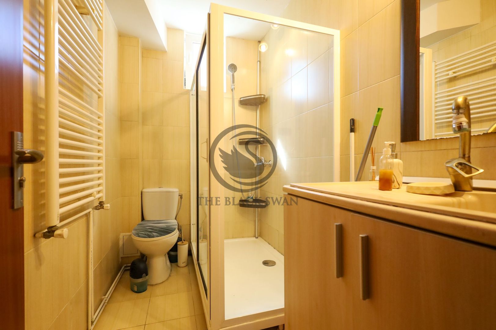 Apartament 2 Camere | Zona Centrală | Acces Privat și Parcare - Poză 11