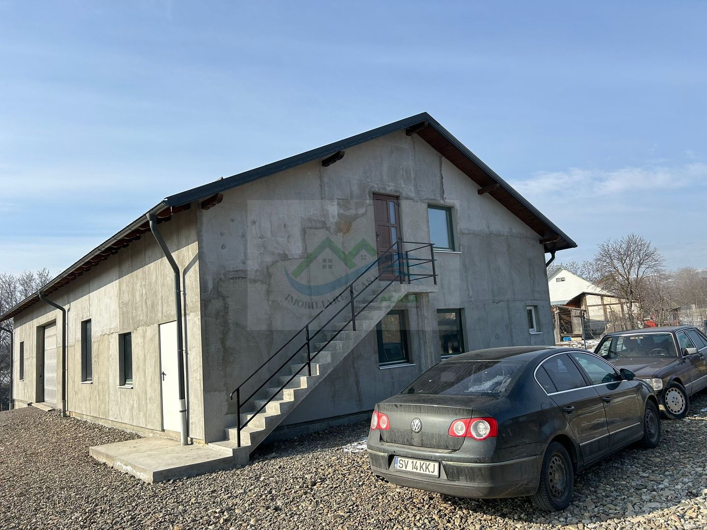 Hală de vânzare 165000 euro sau închiriere 900 euro   . - Poză 4
