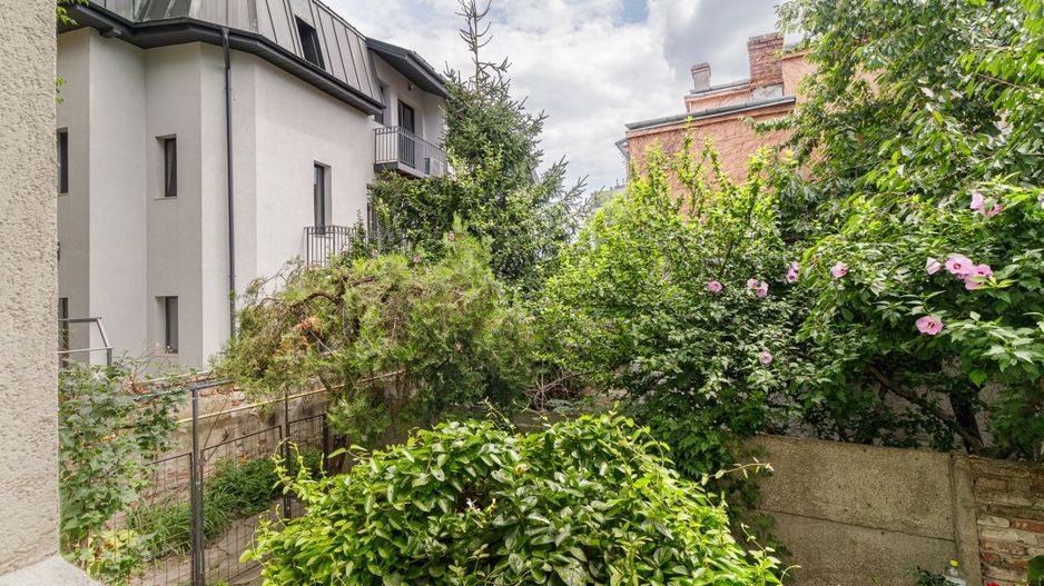 3 camere parter inalt 11 Iunie - Poză 12