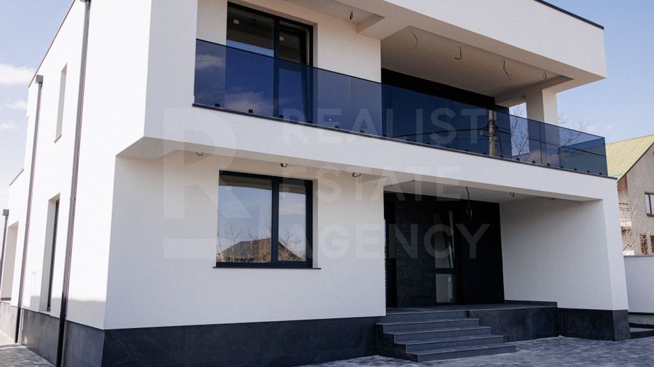 Vânzare, Hi-Tech, 2 nivele, 4 camere, strada  A. Lăpușneanu, Budești - Poză 3