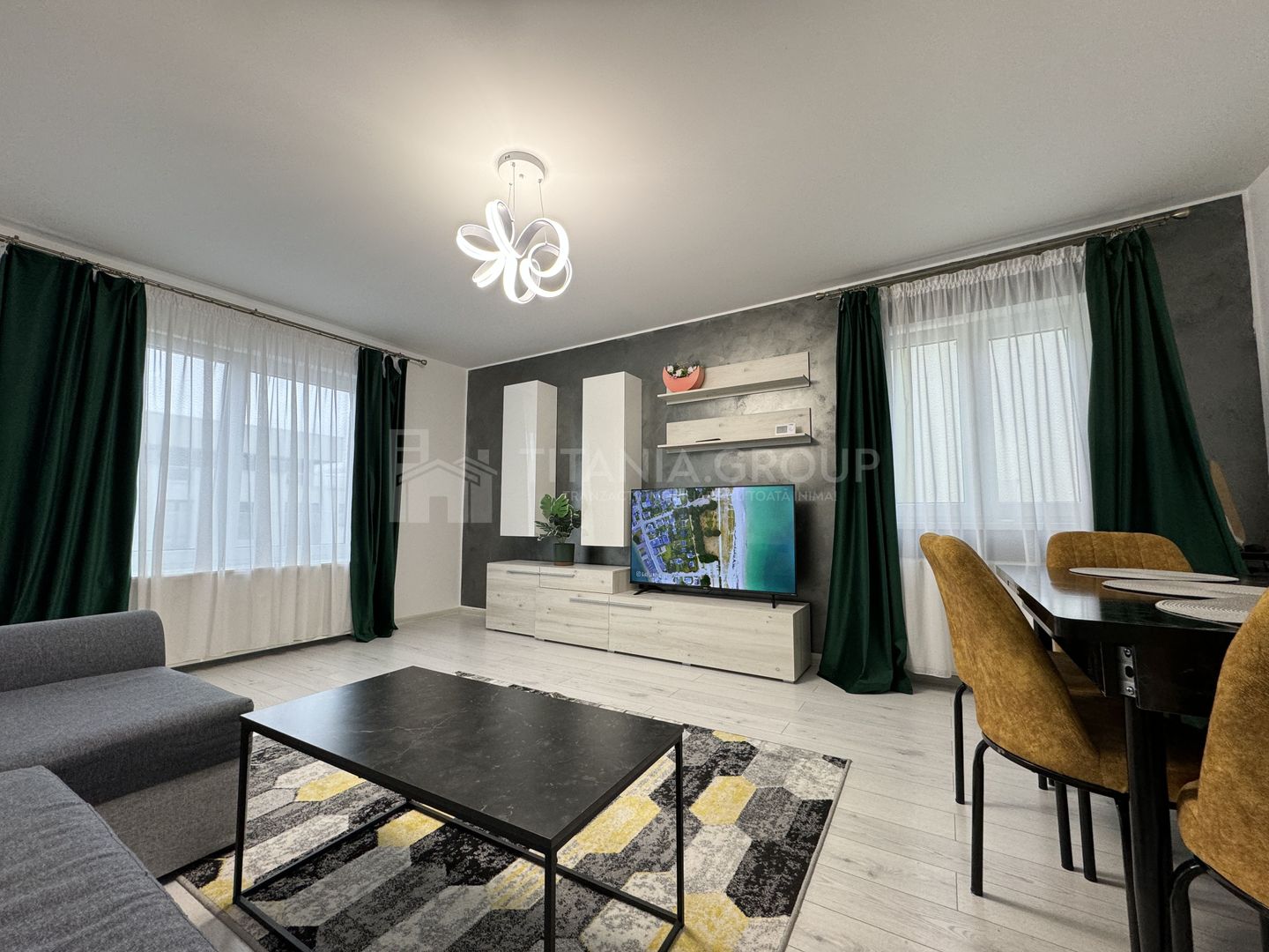 Apartament 2 camere, parcare, boxa,  aer conditionat, Top City Coresi - Poză 2