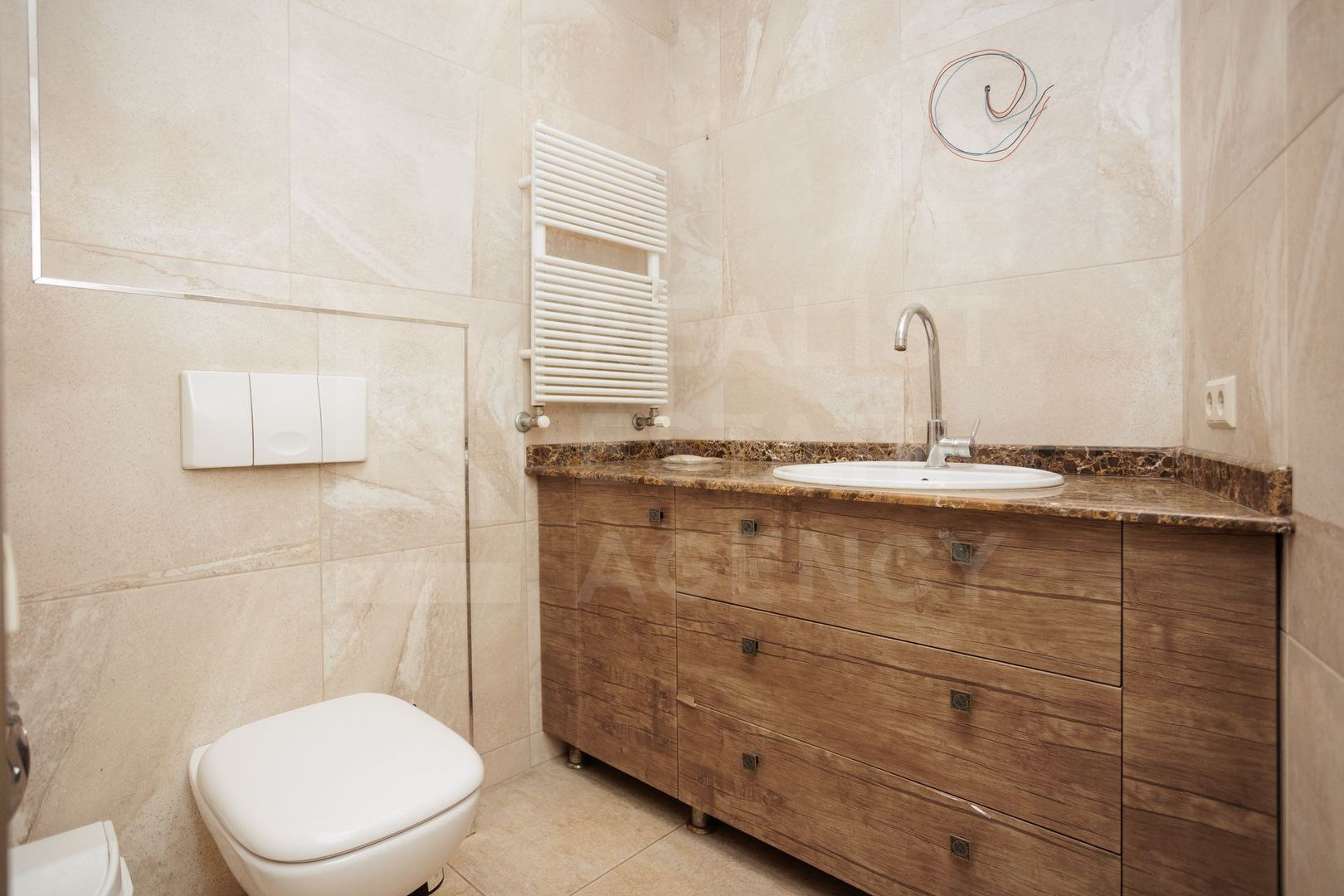 Chirie, Casa, 6 camere, Râscani - Poză 19