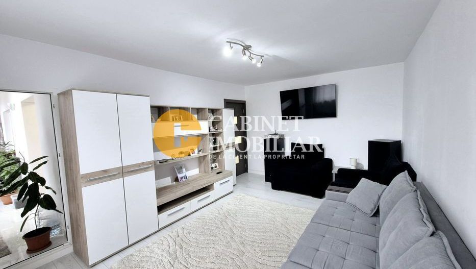 CUG 3 camere Renovat - mobilat - bloc 1986 - Loc parcare - Poză 1