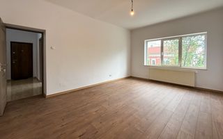 3 camere, finisat modern, etaj 1, central - Poză 1