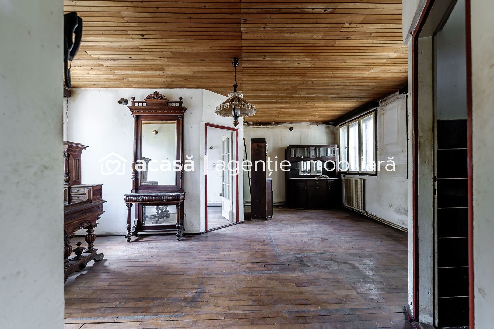 Casă pe Dorobanților | 716 mp teren | centrală gaz | Pârneava - Poză 8