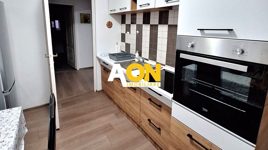 De vanzare casa 5 camere 350 mp teren zona Micesti - Poză 7