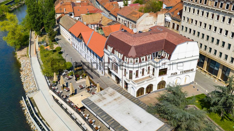Spațiu comercial ultracentral – Piața Ferdinand, Oradea - Poză 1