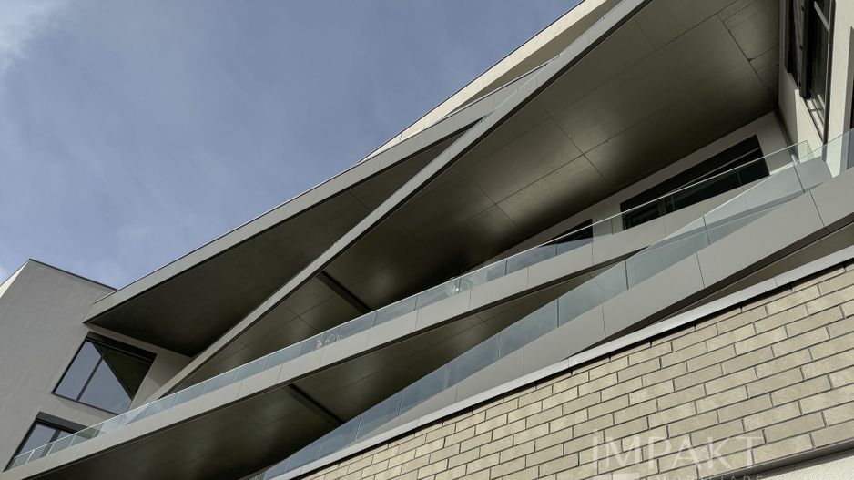 Spatiu de Birouri zona Vivo, 304 m2, terasa 35 m2 - Poză 1